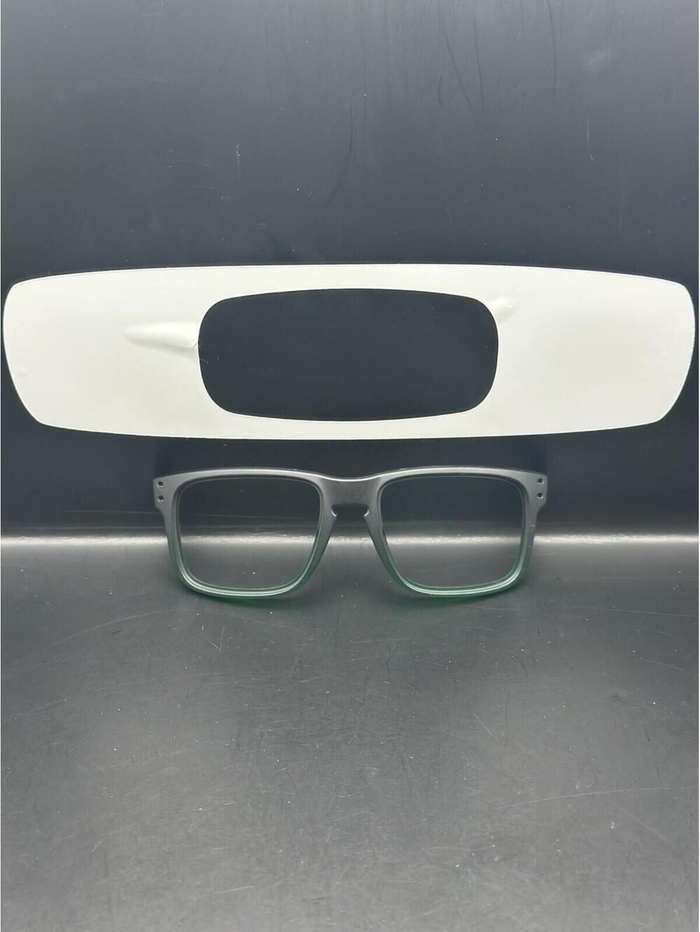 Oakley Holbrook Matte Black/Green Fade Front/Orbital